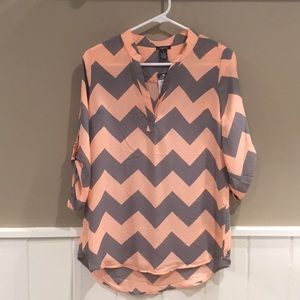 Peach and Grey chevron top!  NWT!